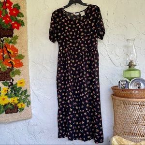 Stunning 90s Cottagecore Summer Dress